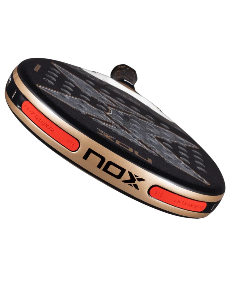 PREVENTA - Pala Nox AT10 Luxury Genius 18K Alum 2026 “Agustín Tapia”