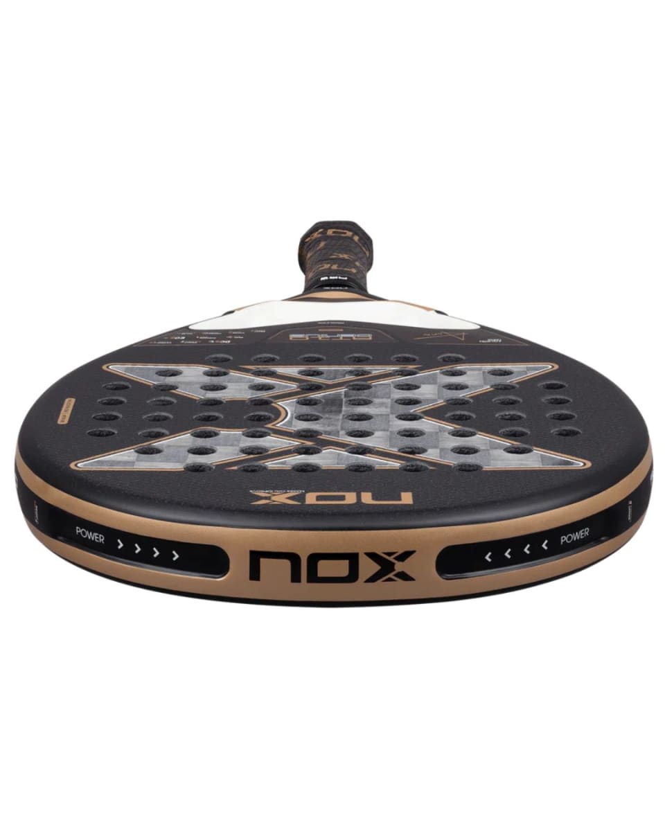 PREVENTA - Pala Nox AT10 Luxury Genius 18K Alum 2026 “Agustín Tapia”