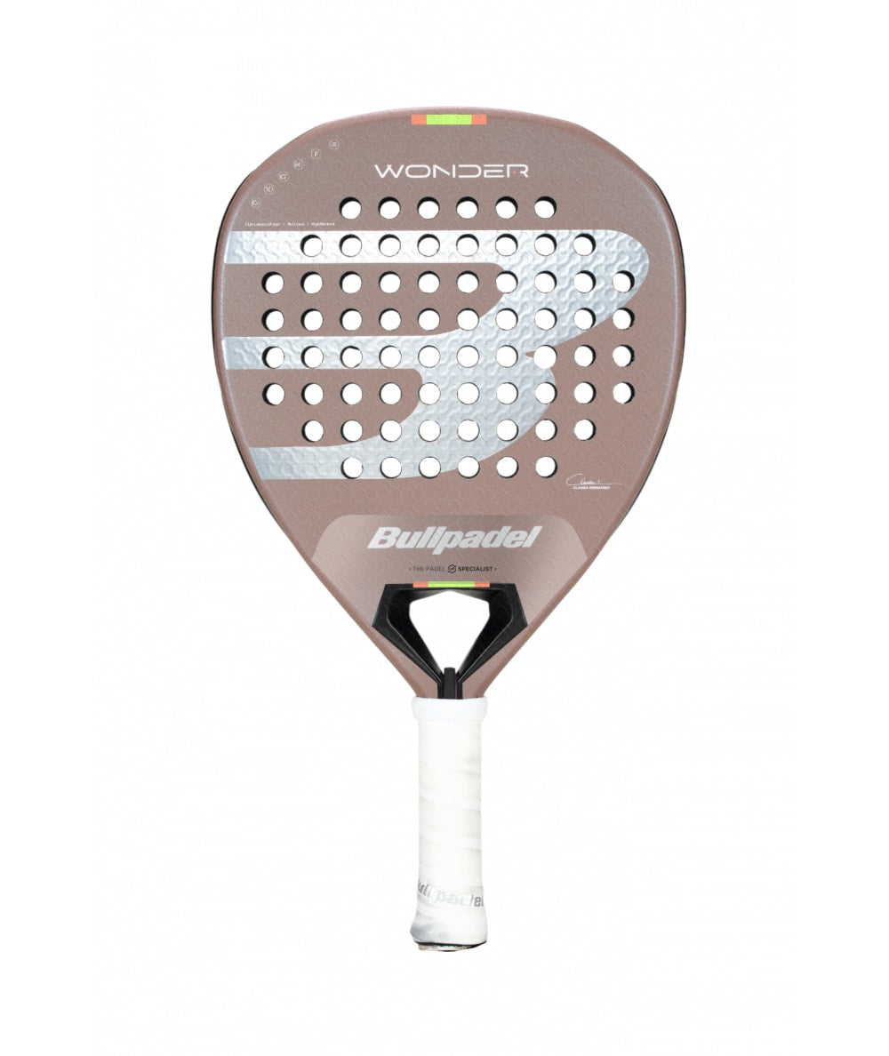 Bullpadel Wonder 2026 "Claudia Fernández"