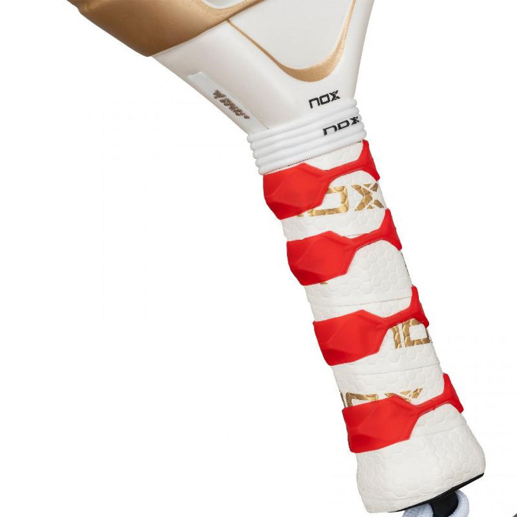 PREVENTA - Pala Nox AT10 Luxury Genius 12K Alum Xtrem 2026 “Agustín Tapia”